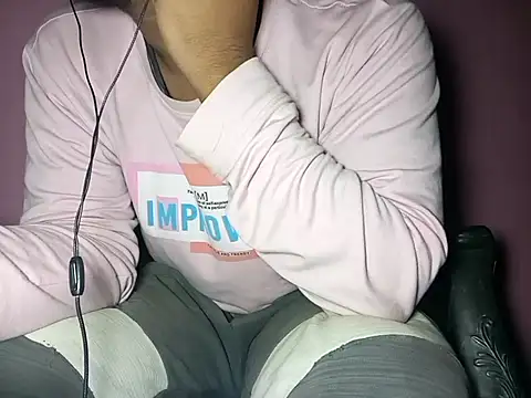 damsexy4 online show from 12-07-24, 11:34