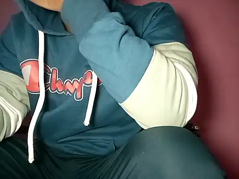 damsexy4 online show from 01-01-25, 09:49