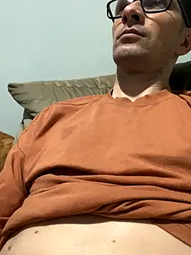 Snapshot of Juliano2289 chatting on 09-24-25, 11:43 Juliano2289 online show from 09-24-25, 11:43