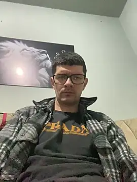 Snapshot of Juliano2289 chatting on 06-02-26, 10:54 Juliano2289 online show from 06-02-26, 10:54