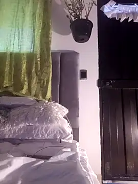 CurvySara1 online show from 10-01-25, 09:29