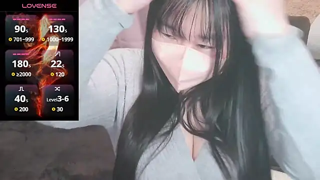 yuinyan3150 online show from 02-17-25, 09:54