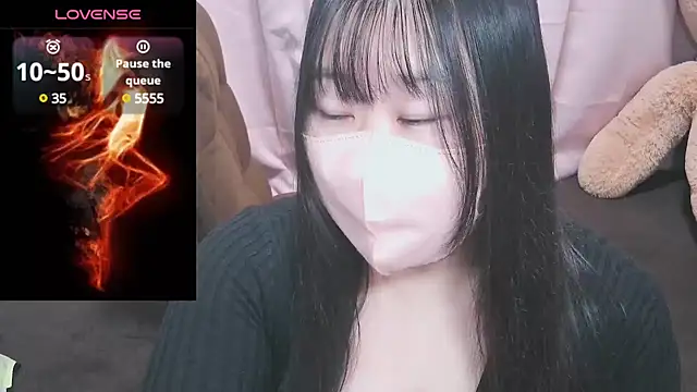 yuinyan3150 online show from 01-29-25, 09:17