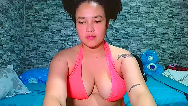 Snapshot of vanellope12 chatting on 11-01-25, 07:19 vanellope12 online show from 11-01-25, 07:19