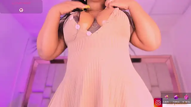 mary kisses online show from 11-20-25, 08:31