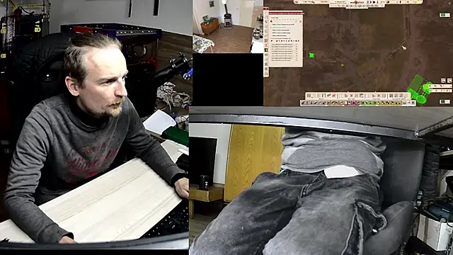 Snapshot of Happy_Michal chatting on 10-19-25, 12:30 Happy Michal online show from 10-19-25, 12:30