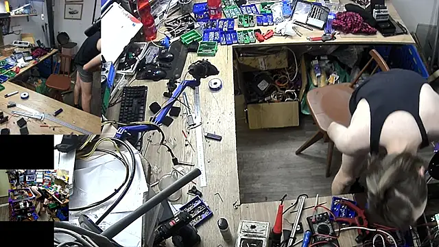 Snapshot of Happy_Michal chatting on 12-28-24, 05:14 Happy Michal online show from 12-28-24, 05:14