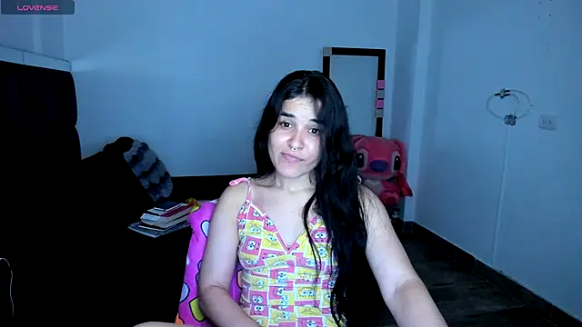 Snapshot of SweetMegan_1 chatting on 10-07-25, 02:12 SweetMegan 1 online show from 10-07-25, 02:12