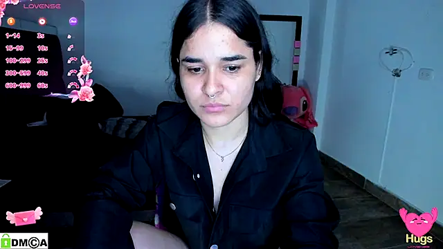 Snapshot of SweetMegan_1 chatting on 10-06-25, 01:29 SweetMegan 1 online show from 10-06-25, 01:29