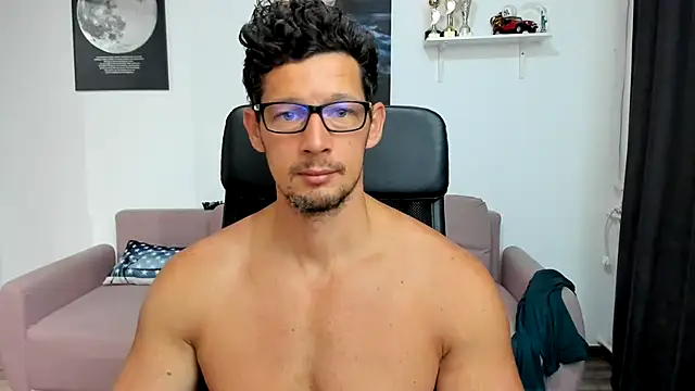 BrutusK08 online show from 09-30-25, 05:57