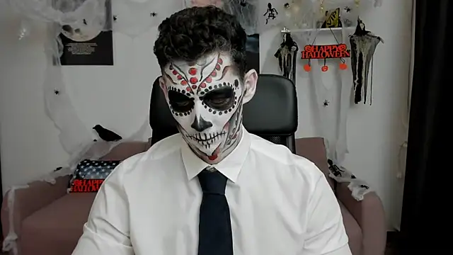 BrutusK08 online show from 10-30-25, 06:38