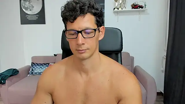 BrutusK08 online show from 10-02-25, 04:16