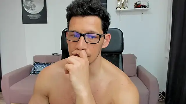 BrutusK08 online show from 03-13-25, 02:01