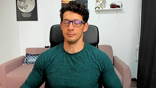 BrutusK08 online show from 10-07-25, 03:51