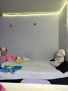 Snapshot of KATYGONZALEZ chatting on 03-17-25, 12:32 KATYGONZALEZ online show from 03-17-25, 12:32