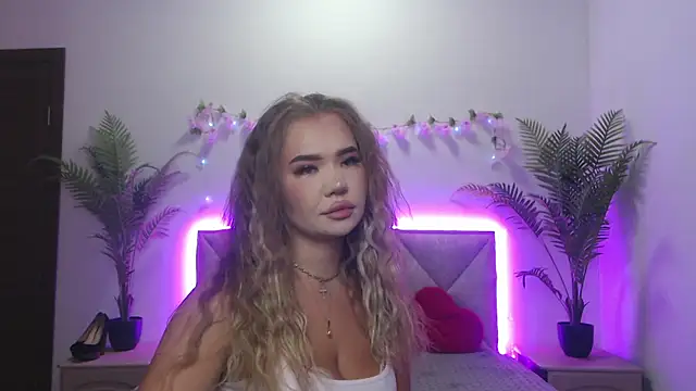StacyYellig online show from 07-12-26, 07:58