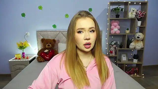 StacyYellig online show from 03-15-25, 08:32