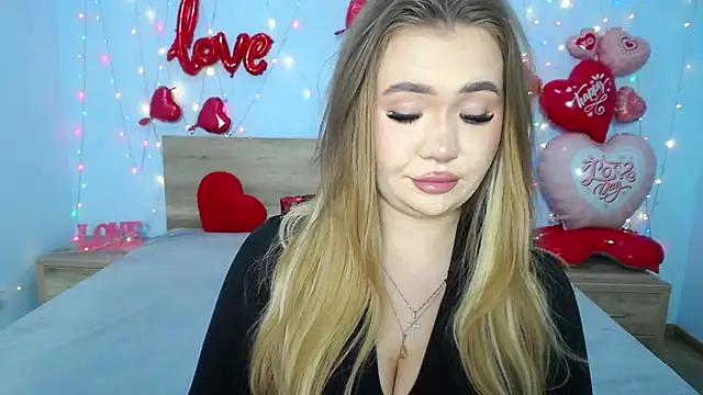 StacyYellig online show from 02-18-25, 03:52