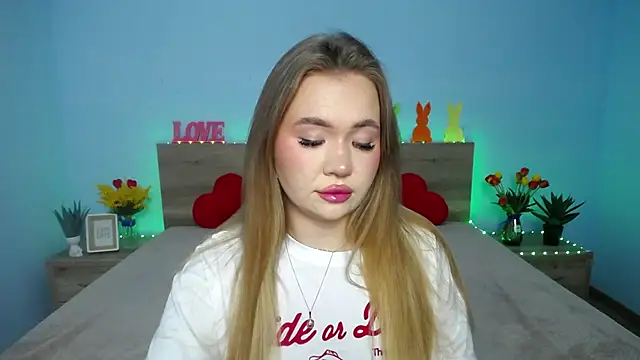 StacyYellig online show from 03-10-25, 10:55