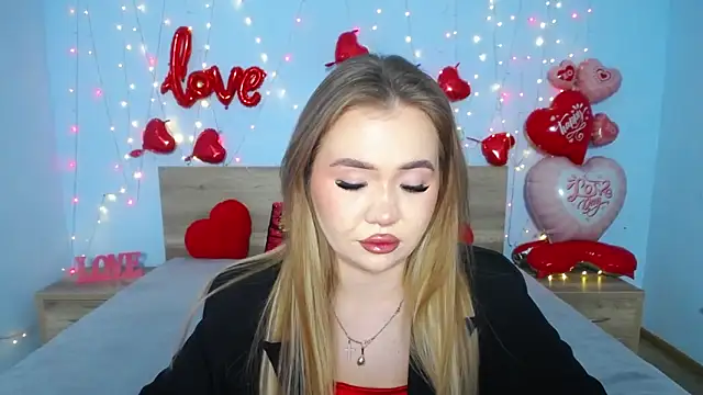 StacyYellig online show from 02-15-25, 06:44