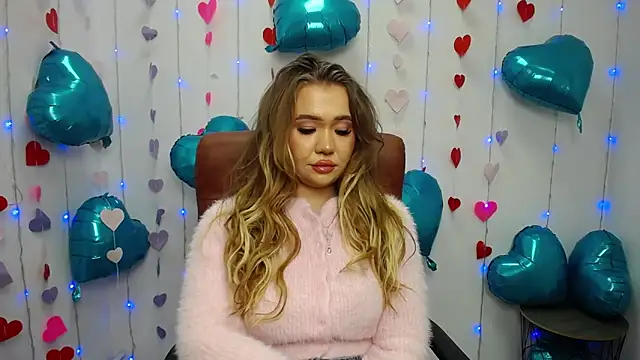 StacyYellig online show from 02-16-25, 06:21