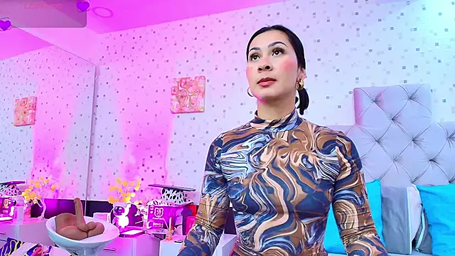 JulietaReyess online show from 04-13-26, 11:47