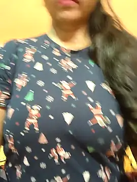 Snapshot of CUTE_SOPHIA- chatting on 04-25-26, 03:09 CUTE SOPHIA- online show from 04-25-26, 03:09