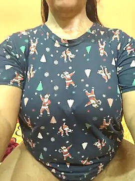 Snapshot of CUTE_SOPHIA- chatting on 04-28-26, 02:27 CUTE SOPHIA- online show from 04-28-26, 02:27