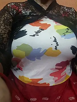 Snapshot of CUTE_SOPHIA- chatting on 05-27-26, 02:19 CUTE SOPHIA- online show from 05-27-26, 02:19