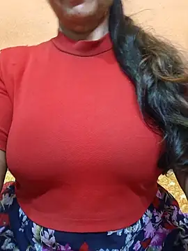 Snapshot of CUTE_SOPHIA- chatting on 04-29-26, 02:27 CUTE SOPHIA- online show from 04-29-26, 02:27