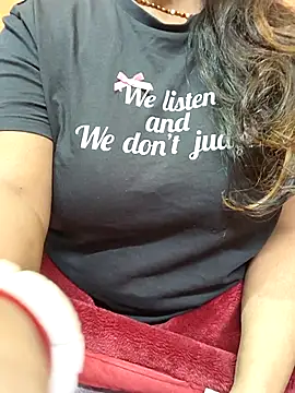 CUTE SOPHIA- online show from 12-23-25, 06:02