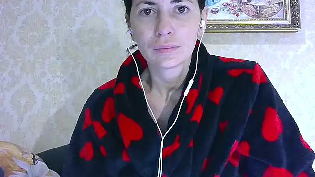 Snapshot of StunnigArt chatting on 04-25-26, 01:19 StunnigArt online show from 04-25-26, 01:19