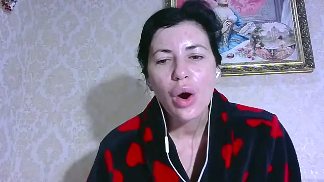Snapshot of StunnigArt chatting on 04-20-26, 01:19 StunnigArt online show from 04-20-26, 01:19