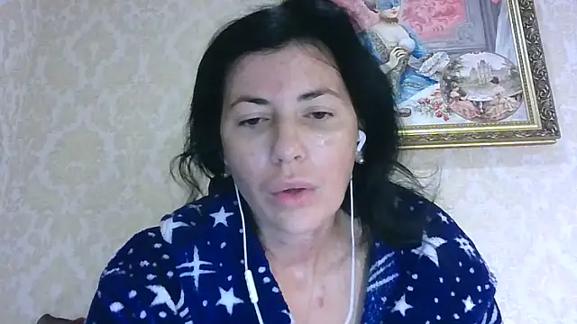 Snapshot of StunnigArt chatting on 06-22-26, 01:11 StunnigArt online show from 06-22-26, 01:11