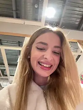 EvieEvans online show from 02-18-25, 04:03