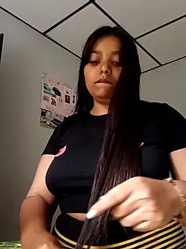 Snapshot of stefanie010 chatting on 02-03-25, 08:35 stefanie010 online show from 02-03-25, 08:35