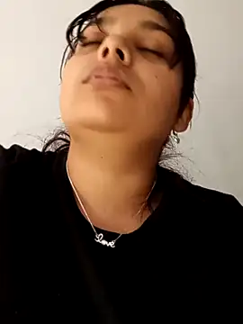 Snapshot of stefanie010 chatting on 12-29-24, 03:45 stefanie010 online show from 12-29-24, 03:45