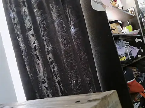 stefanie010 online show from 12-01-25, 05:36