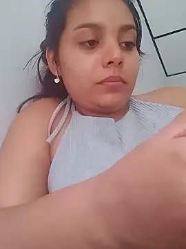 Snapshot of stefanie010 chatting on 12-27-24, 06:53 stefanie010 online show from 12-27-24, 06:53