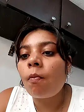 Snapshot of stefanie010 chatting on 01-26-25, 01:58 stefanie010 online show from 01-26-25, 01:58