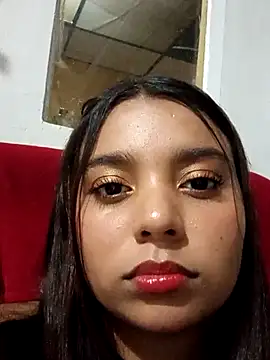 stefanie010 online show from 04-25-26, 10:07