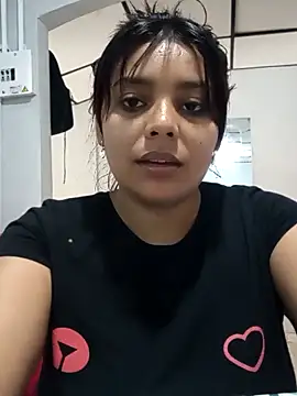 Snapshot of stefanie010 chatting on 02-13-25, 03:24 stefanie010 online show from 02-13-25, 03:24