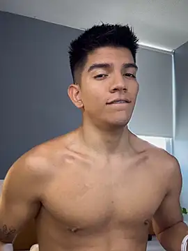 santiago 01 online show from 10-22-25, 07:24