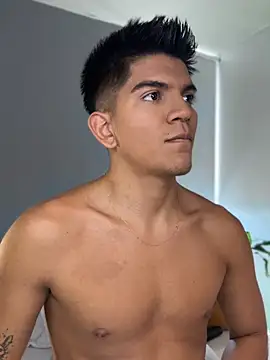 santiago 01 online show from 02-11-26, 08:09