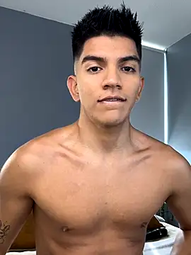 santiago 01 online show from 10-16-25, 08:17