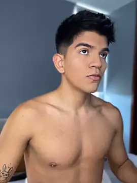 santiago 01 online show from 09-27-25, 07:31