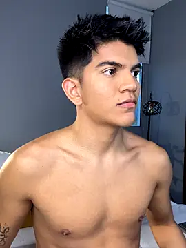 santiago 01 online show from 10-01-25, 10:46