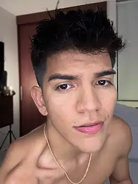 santiago 01 online show from 03-19-25, 12:04