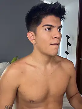 santiago 01 online show from 03-26-26, 09:46