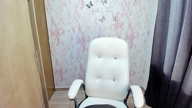 RoryDior online show from 09-26-25, 05:25